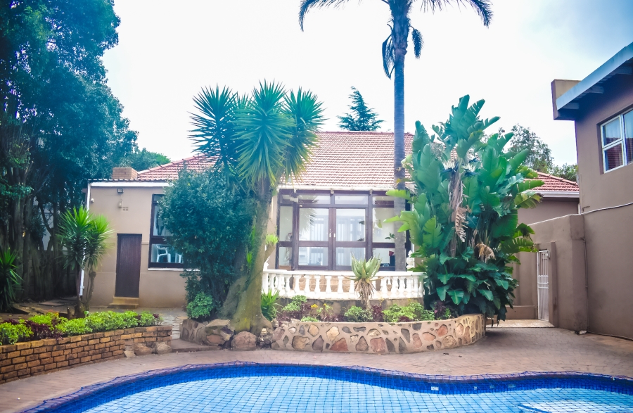 4 Bedroom Property for Sale in Observatory Gauteng