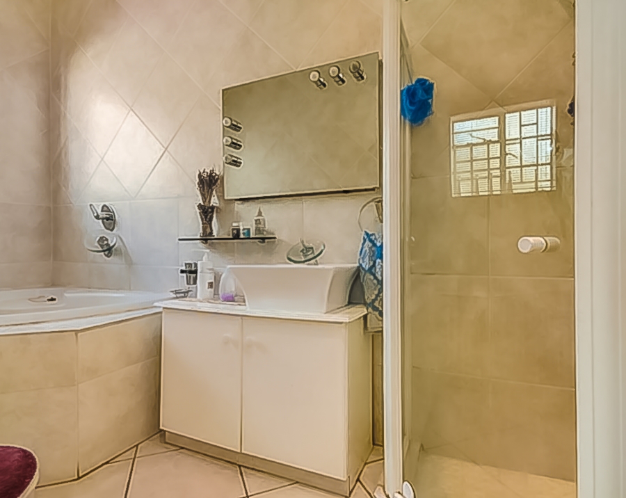 4 Bedroom Property for Sale in Observatory Gauteng