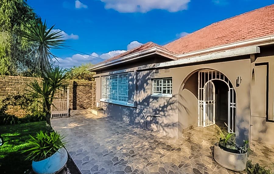 4 Bedroom Property for Sale in Observatory Gauteng