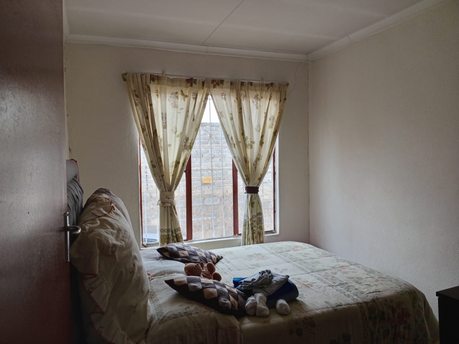 3 Bedroom Property for Sale in Roodekop Gauteng