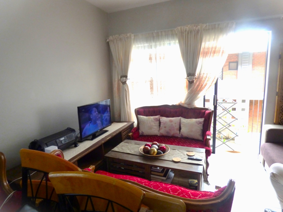 2 Bedroom Property for Sale in Ravenswood Gauteng
