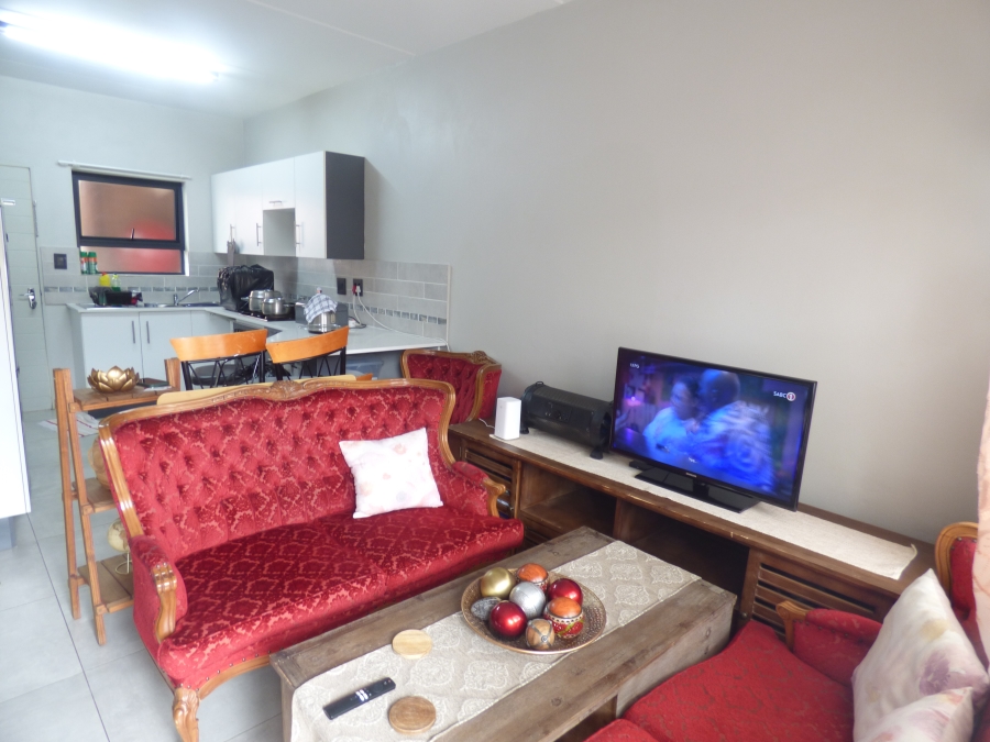 2 Bedroom Property for Sale in Ravenswood Gauteng