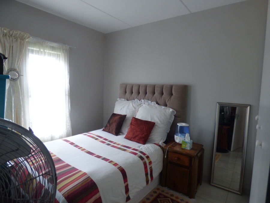 2 Bedroom Property for Sale in Ravenswood Gauteng