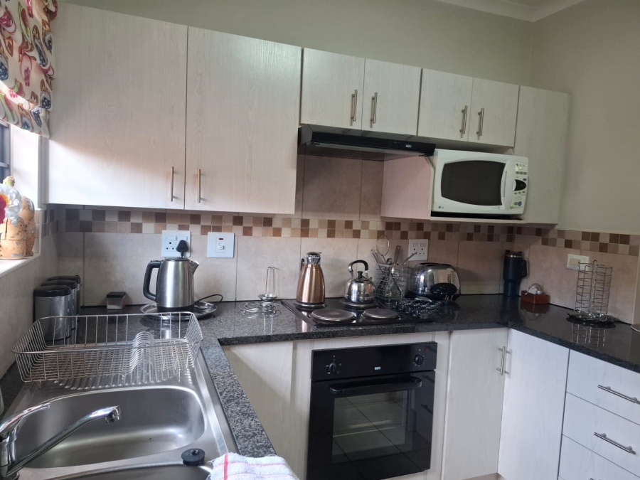 2 Bedroom Property for Sale in Brentwood Park AH Gauteng