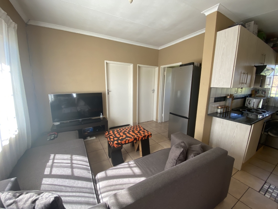 To Let 2 Bedroom Property for Rent in Sharonlea Gauteng