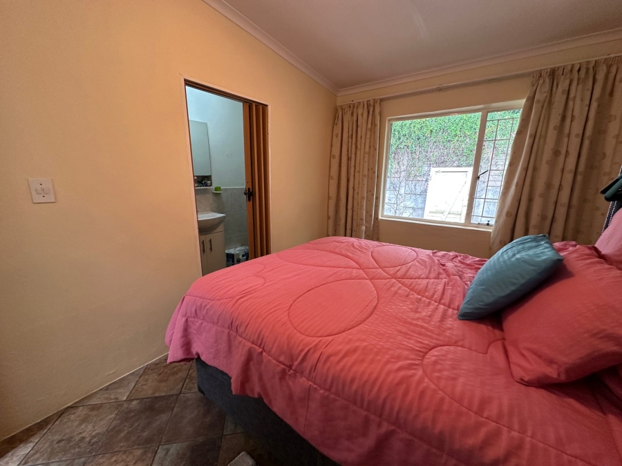 To Let 3 Bedroom Property for Rent in Randpark Gauteng