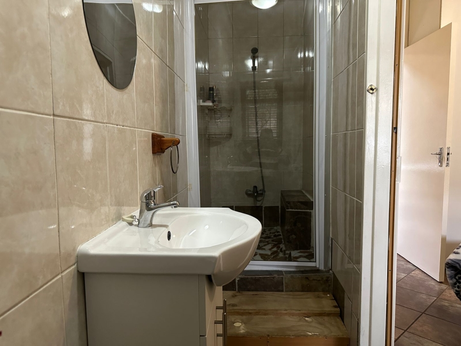 To Let 3 Bedroom Property for Rent in Randpark Gauteng