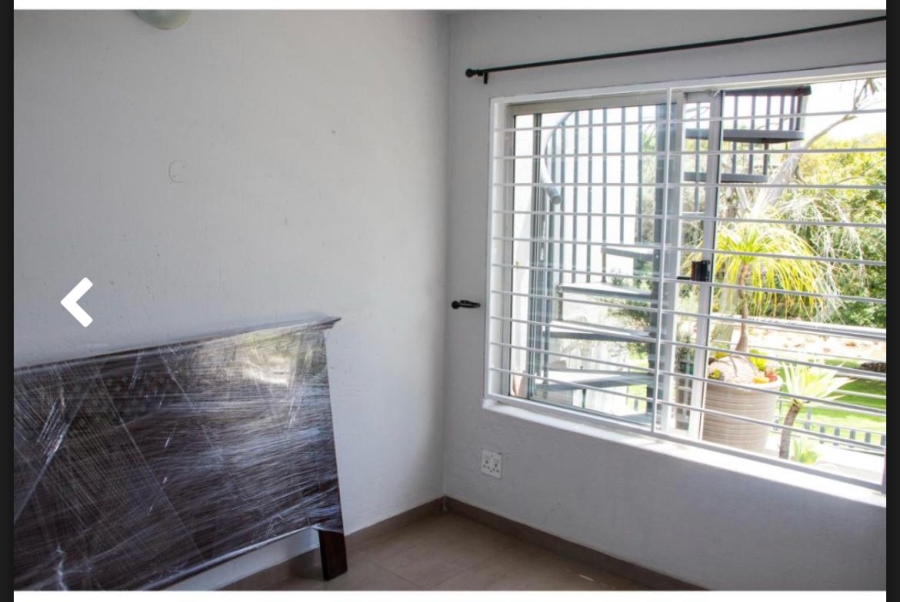 2 Bedroom Property for Sale in Edenburg Gauteng