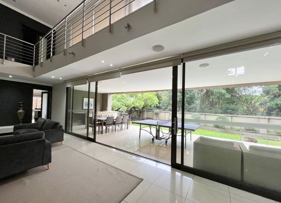 To Let 4 Bedroom Property for Rent in Bryanston Gauteng