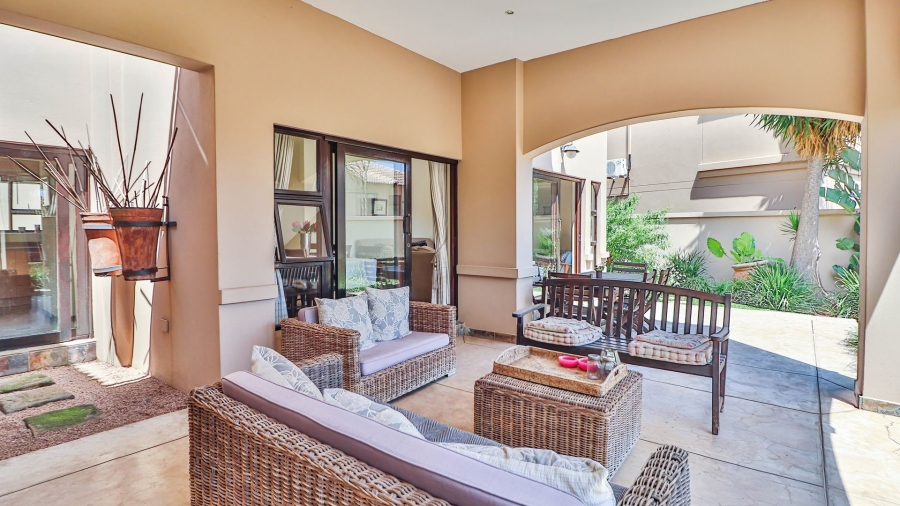 4 Bedroom Property for Sale in Lonehill Gauteng