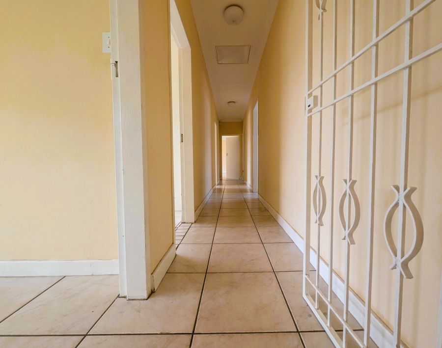 4 Bedroom Property for Sale in Brackenhurst Gauteng