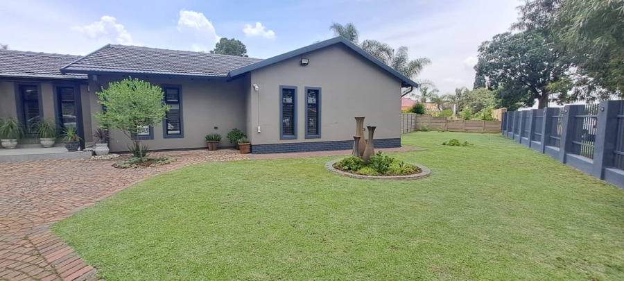3 Bedroom Property for Sale in Freeway Park Gauteng