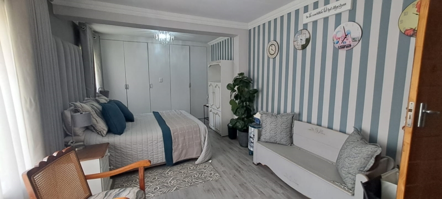 3 Bedroom Property for Sale in Freeway Park Gauteng