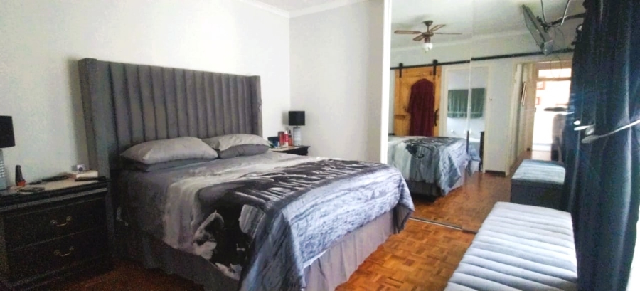 3 Bedroom Property for Sale in Farrarmere Gauteng