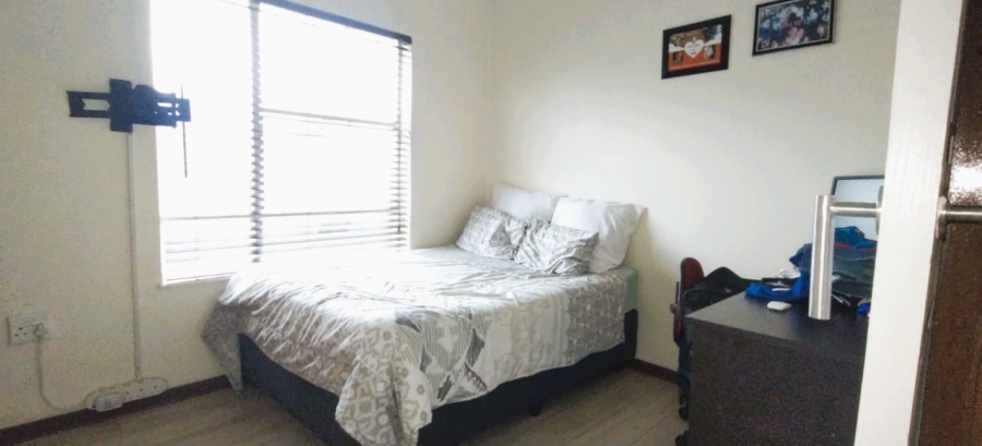 3 Bedroom Property for Sale in Farrarmere Gauteng