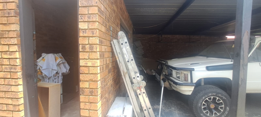 3 Bedroom Property for Sale in Van Dyk Park Gauteng