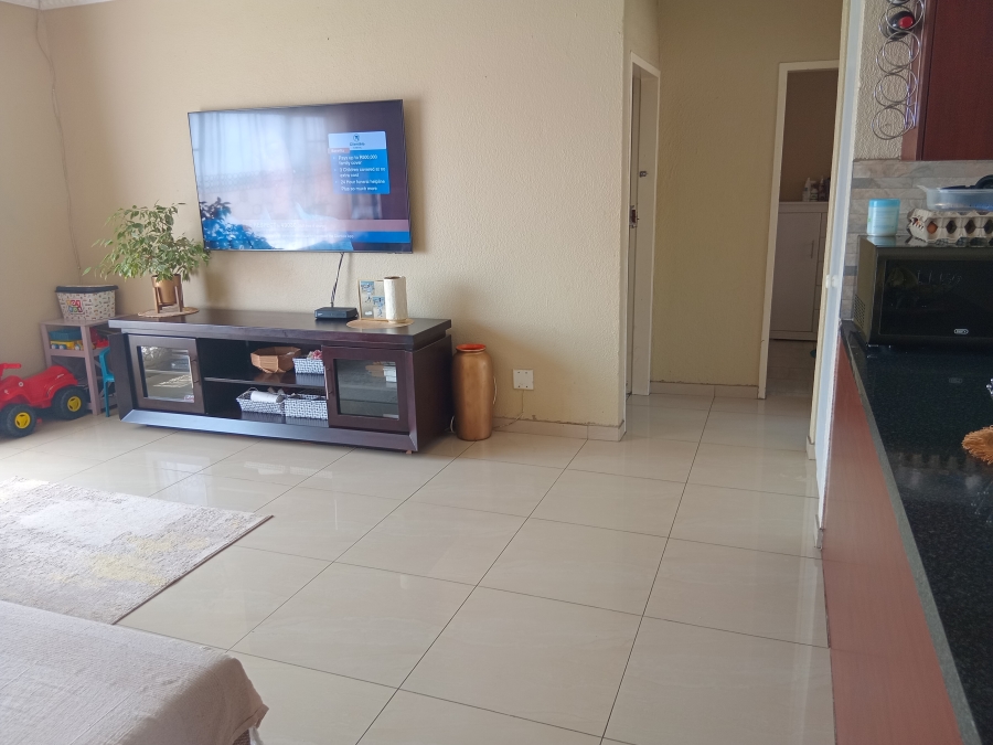 2 Bedroom Property for Sale in Norkem Park Gauteng