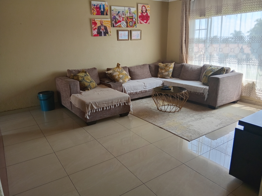 2 Bedroom Property for Sale in Norkem Park Gauteng