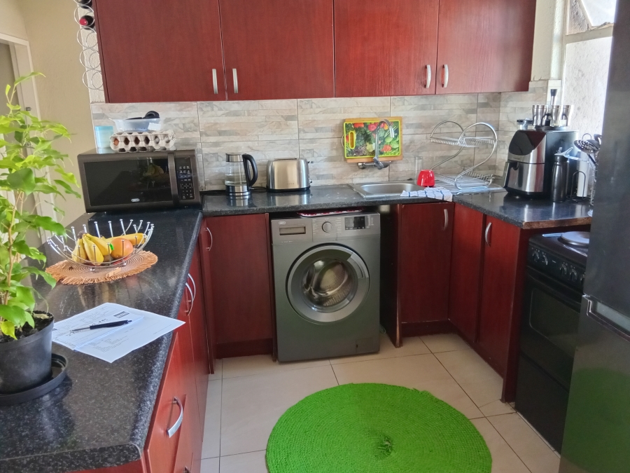 2 Bedroom Property for Sale in Norkem Park Gauteng