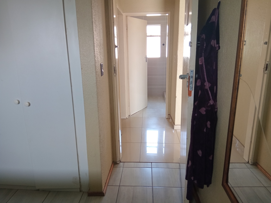 2 Bedroom Property for Sale in Norkem Park Gauteng