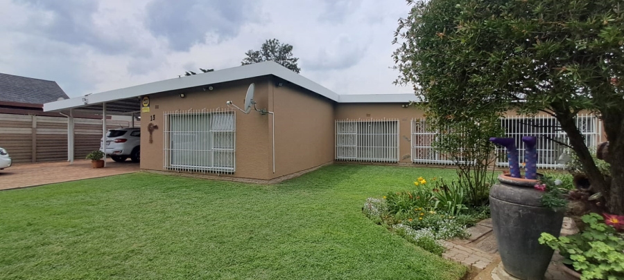 3 Bedroom Property for Sale in Parkrand Gauteng
