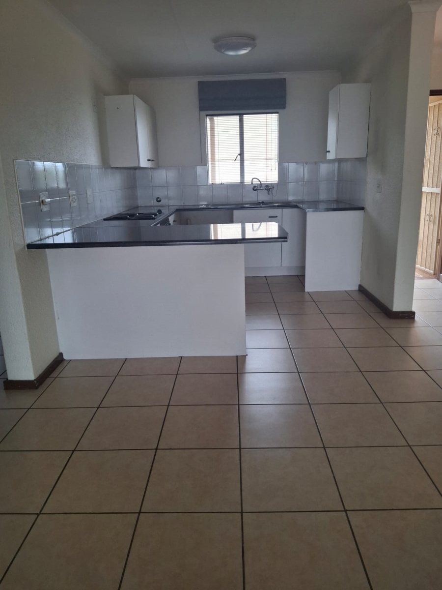 To Let 2 Bedroom Property for Rent in Primrose Gauteng