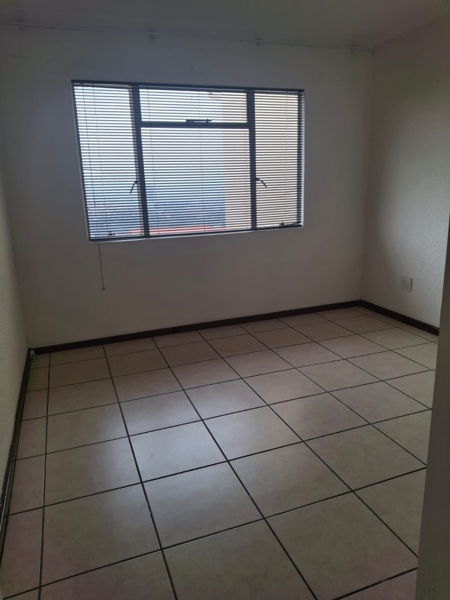 To Let 2 Bedroom Property for Rent in Primrose Gauteng