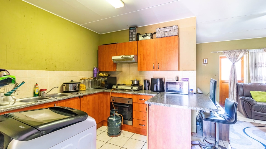 2 Bedroom Property for Sale in Comet Gauteng