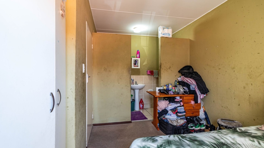 2 Bedroom Property for Sale in Comet Gauteng