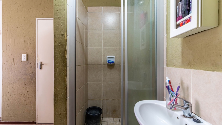 2 Bedroom Property for Sale in Comet Gauteng