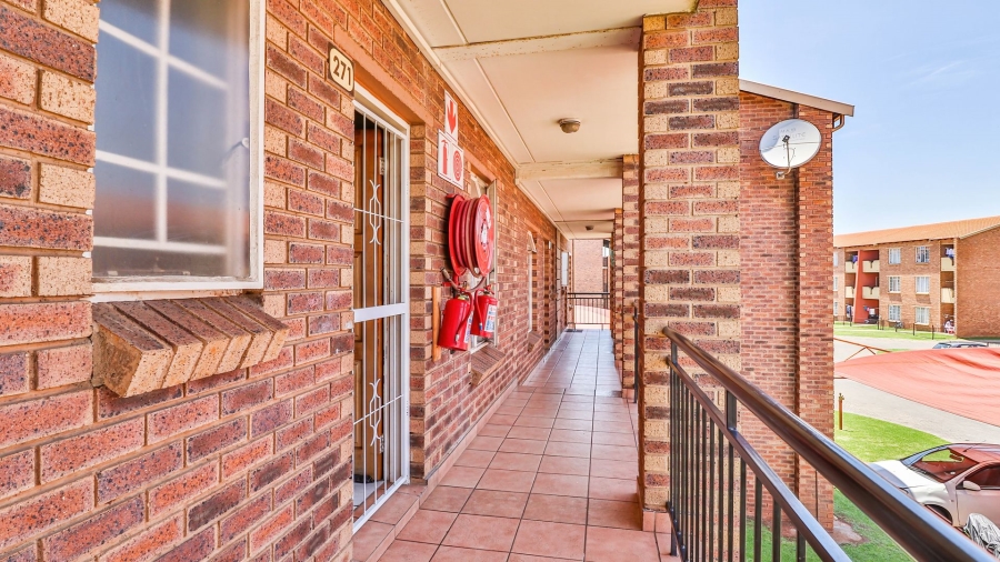 2 Bedroom Property for Sale in Comet Gauteng
