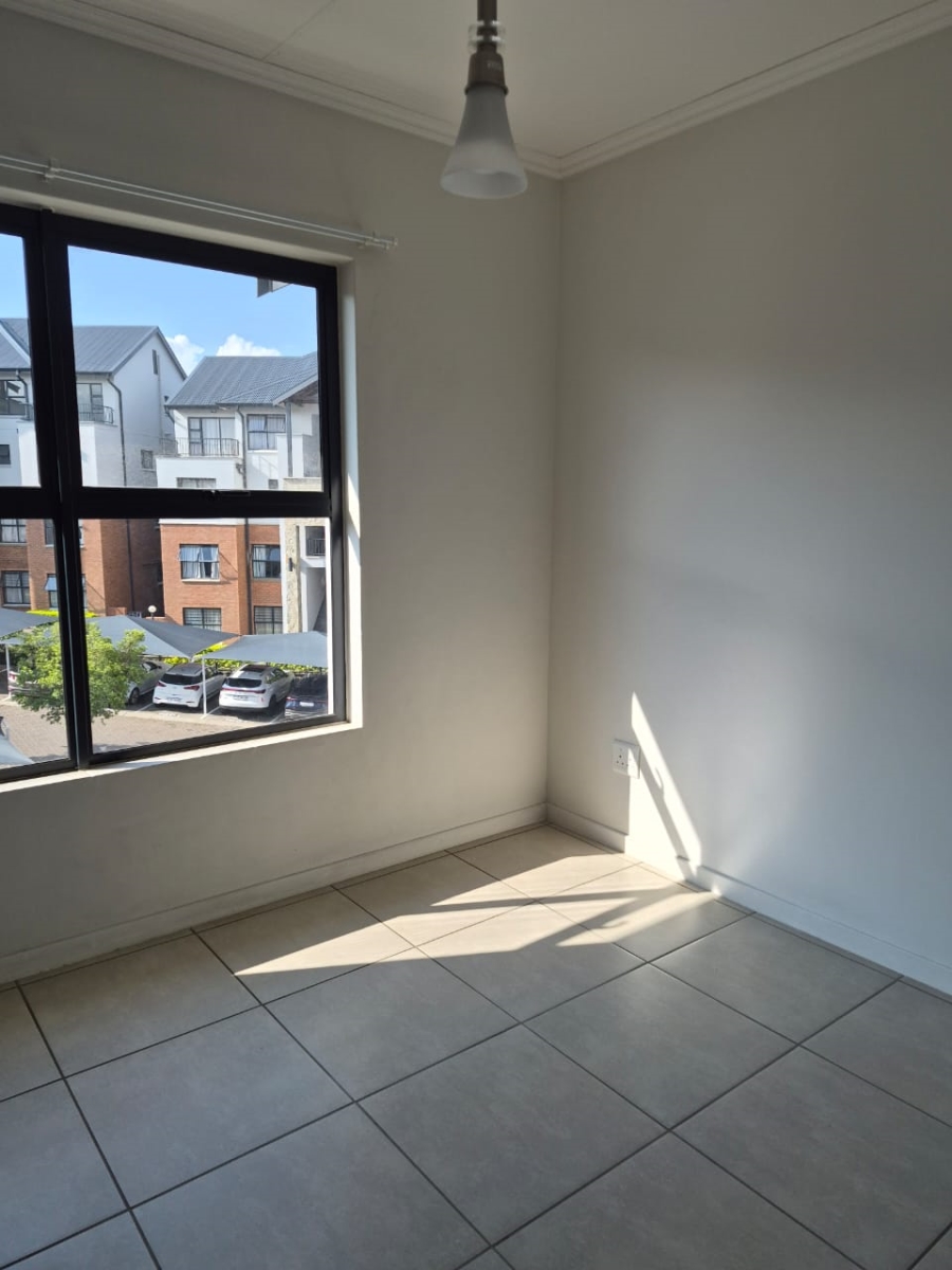 1 Bedroom Property for Sale in Olivedale Gauteng