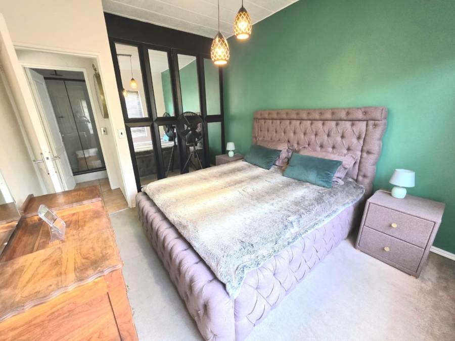 To Let 1 Bedroom Property for Rent in Lonehill Gauteng