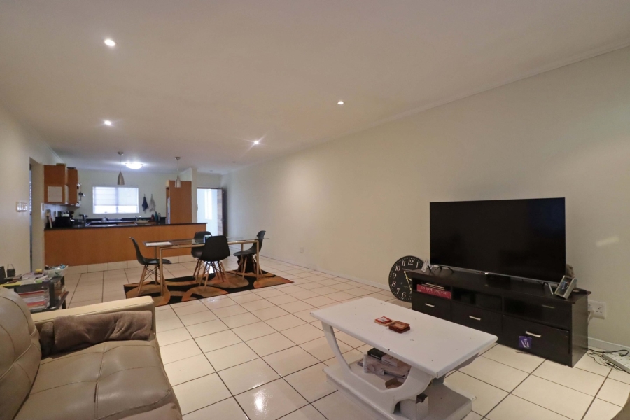 2 Bedroom Property for Sale in Bryanston Gauteng