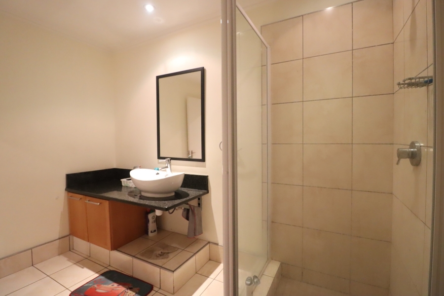 2 Bedroom Property for Sale in Bryanston Gauteng