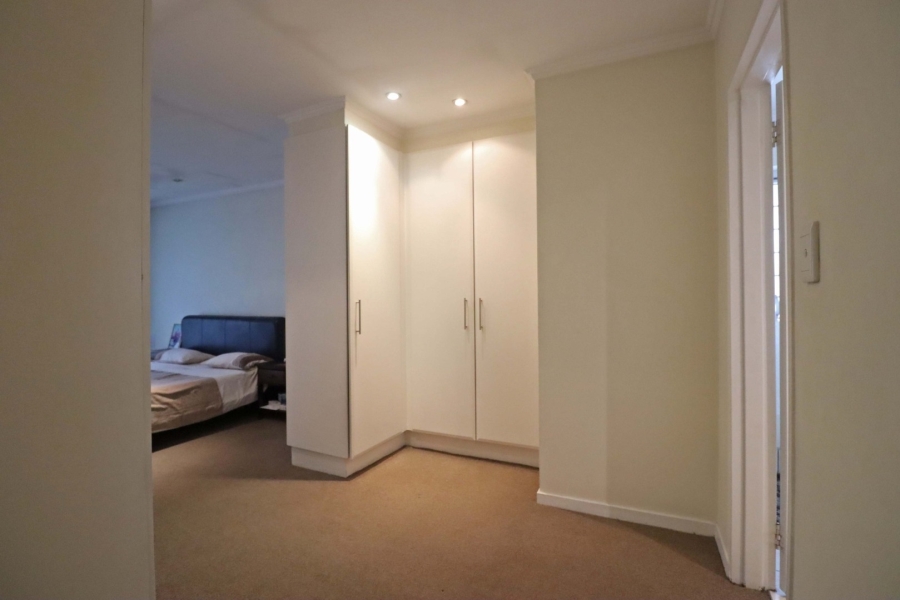 2 Bedroom Property for Sale in Bryanston Gauteng