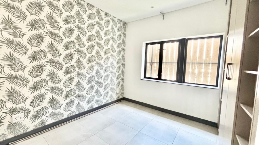 To Let 1 Bedroom Property for Rent in Craighall Gauteng