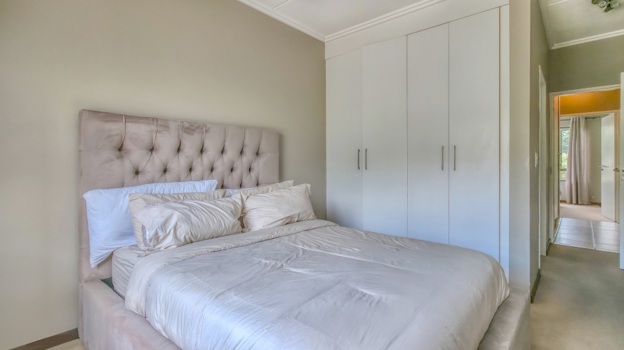 2 Bedroom Property for Sale in Lonehill Gauteng