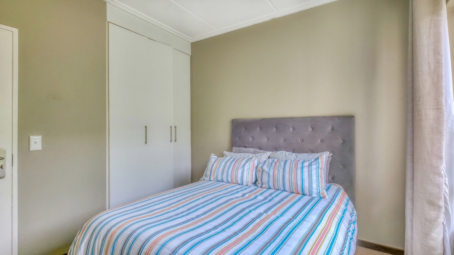 2 Bedroom Property for Sale in Lonehill Gauteng