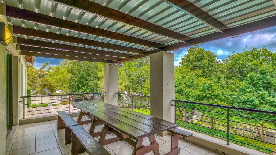 2 Bedroom Property for Sale in Lonehill Gauteng