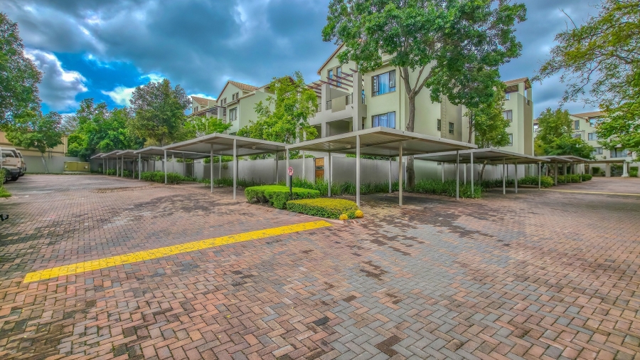 2 Bedroom Property for Sale in Lonehill Gauteng