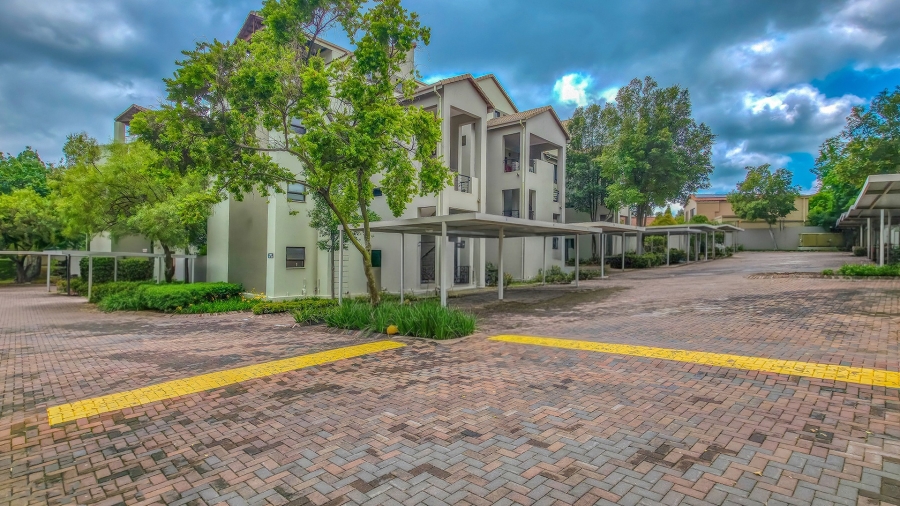 2 Bedroom Property for Sale in Lonehill Gauteng