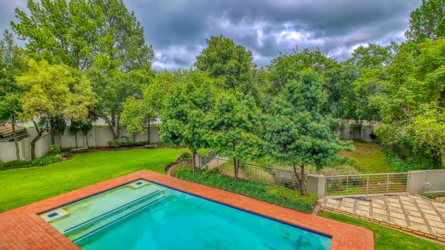 2 Bedroom Property for Sale in Lonehill Gauteng