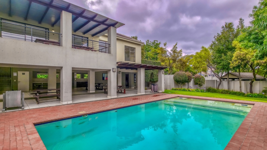 2 Bedroom Property for Sale in Lonehill Gauteng