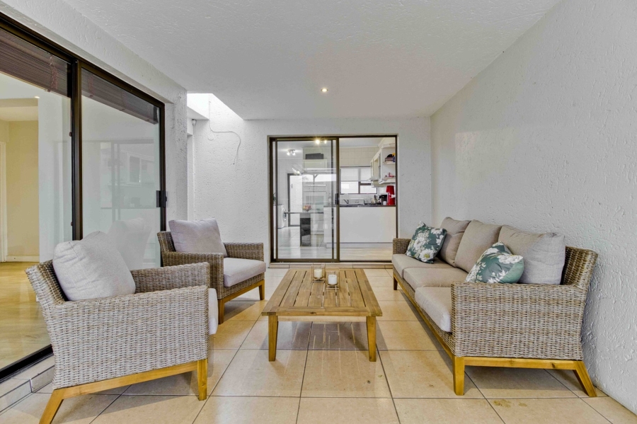 To Let 3 Bedroom Property for Rent in Dainfern Golf Estate Gauteng