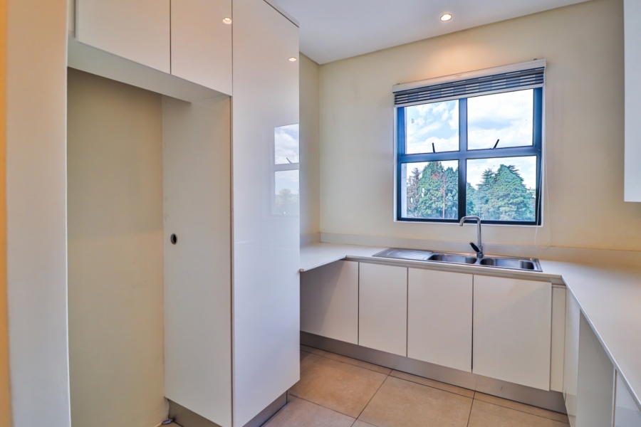 To Let 2 Bedroom Property for Rent in Morningside Gauteng