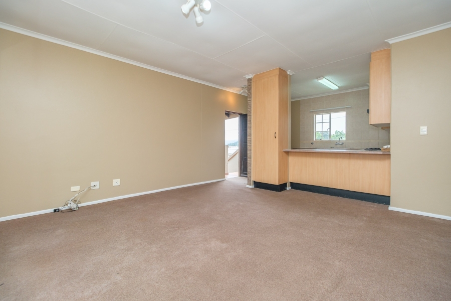 To Let 2 Bedroom Property for Rent in Roodekrans Gauteng