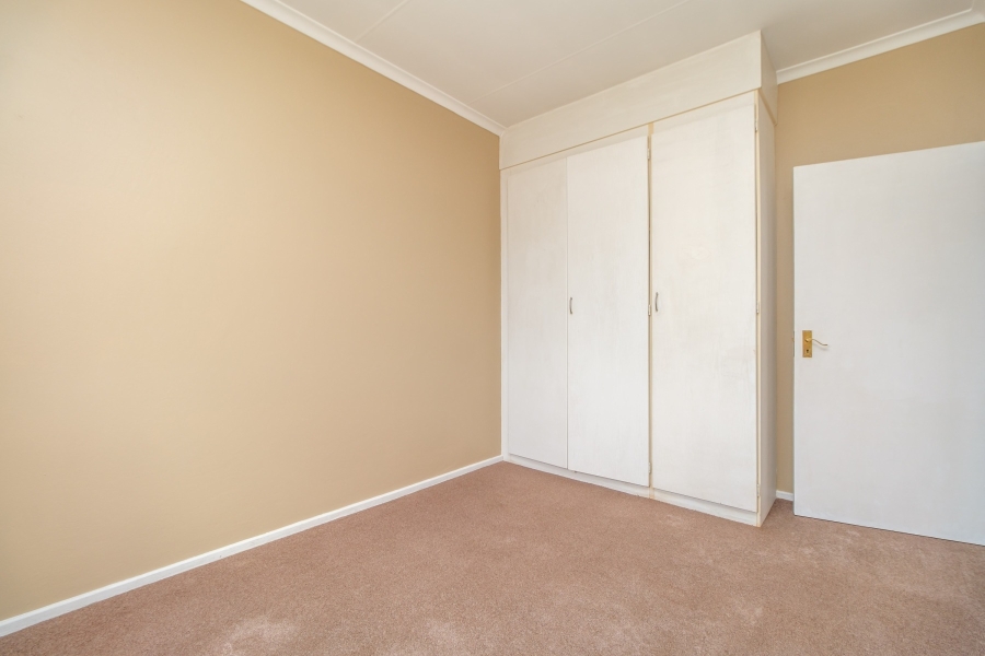 To Let 2 Bedroom Property for Rent in Roodekrans Gauteng