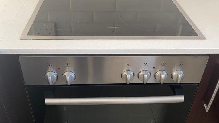 To Let 1 Bedroom Property for Rent in Lonehill Gauteng