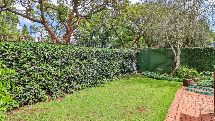 5 Bedroom Property for Sale in Linden Gauteng